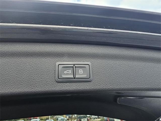 2022 Audi Q3 Premium