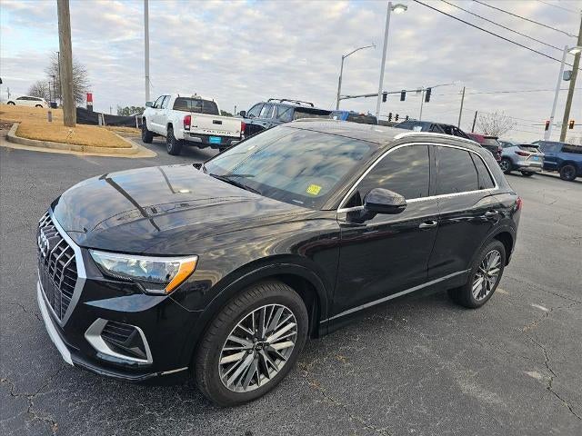 2022 Audi Q3 Premium