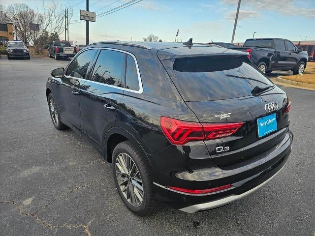 2022 Audi Q3 Premium