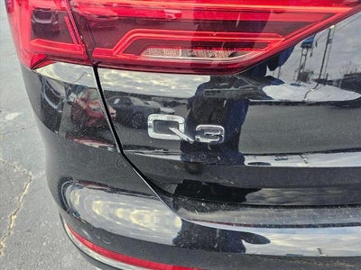 2022 Audi Q3 Premium