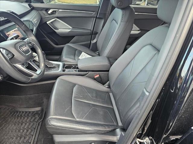 2022 Audi Q3 Premium