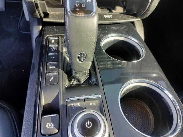 2022 Maserati Quattroporte Modena